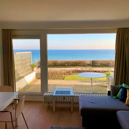 아파트 Meerblick Riviera 140 샬베우츠